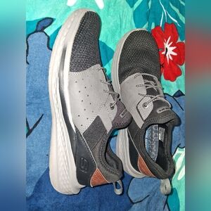 Skechers Men's Black and Gray Sneakers